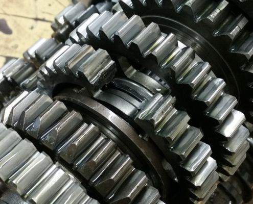 Getriebeschaden Zahnradbruch - Kawasaki Motorradwerkstatt Lemgo, Getriebereparatur Motorrad