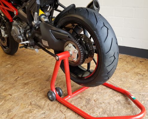Reifenservice Ducati - Motorradwerkstatt Lemgo Motorrad Reifenservice, Motorradreifen kaufen, Reifen wechseln lassen, Motorradwerkstatt Lemgo